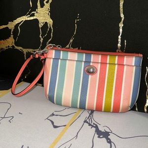 GUC COACH Wristlet striped